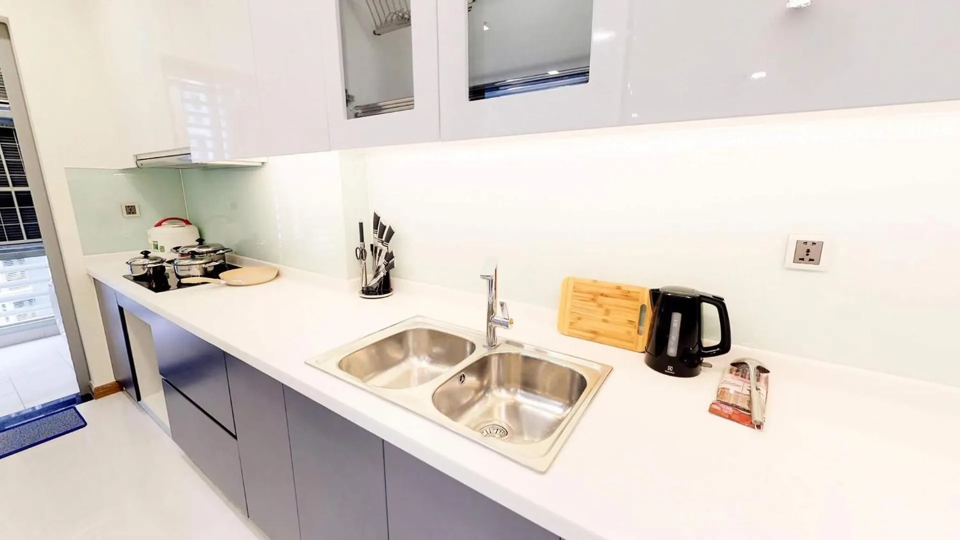 Jessie Saigon Apartment - Vinhome Central Park Ho Chi Minh City 0*,  Vietnam